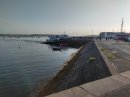 Débarquement sur le quai marée basse